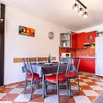 In With Balcony, Air Conditioning, Wifi 4738-4
