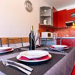 Апартаменты In With Balcony, Air Conditioning, Wifi 4738-4 *