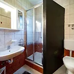 In With Balcony, Air Conditioning, Wifi 4738-4 Апартаменты Лопар